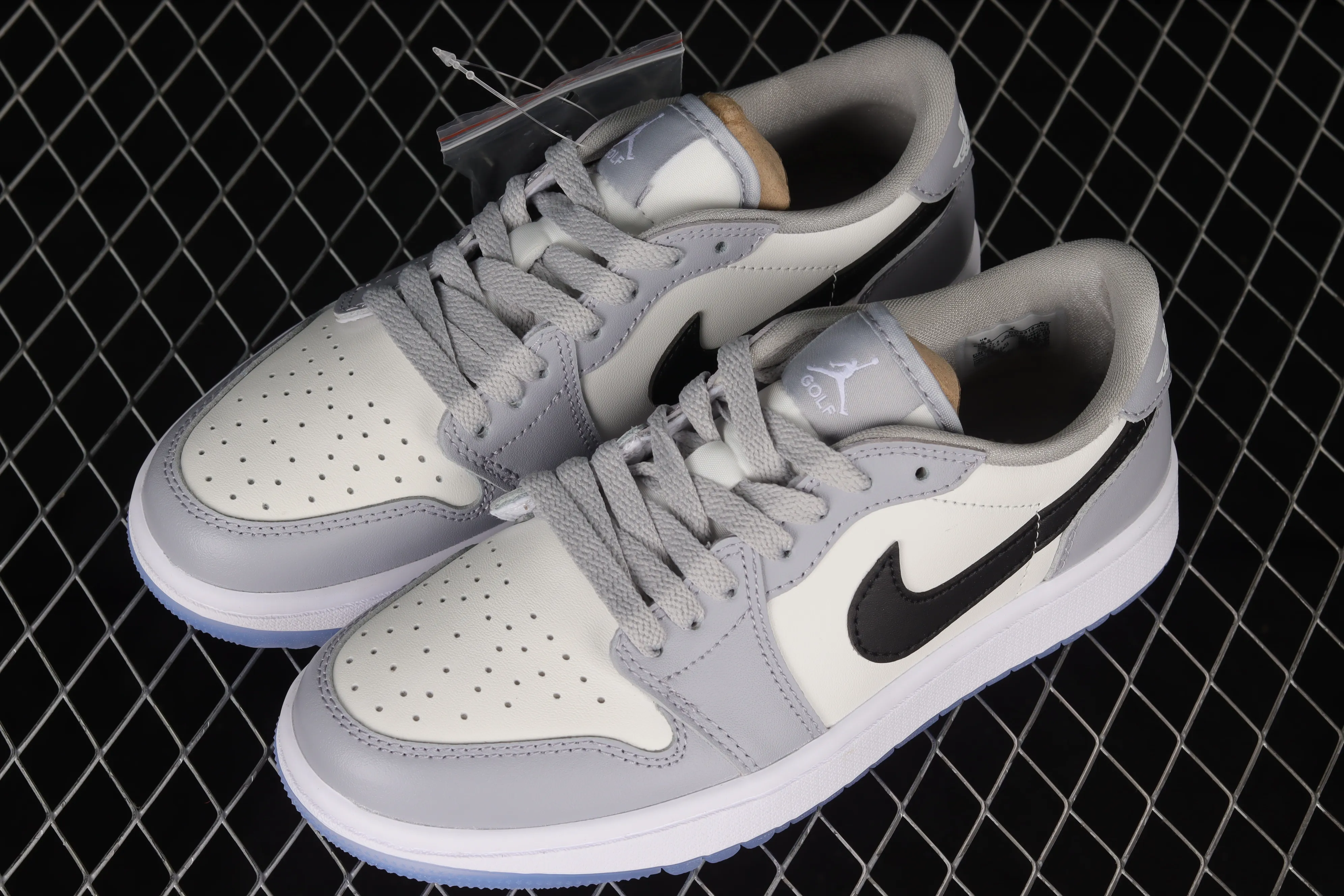 All categories Air Jordan Jordan series basketball shoes Air Jordan 1 Low Z version Air Jordan 1 Low Golf AJ1 Joe 1 new golf version Little Dior color DD9315-002
